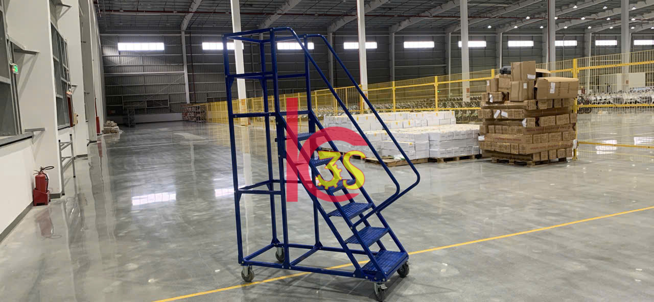 Thang 1.5m lắp bulong (1)
