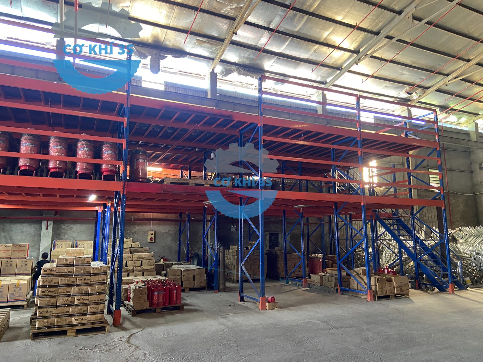 Giá kệ sàn mezzanine kho hàng Thương mại điện tử